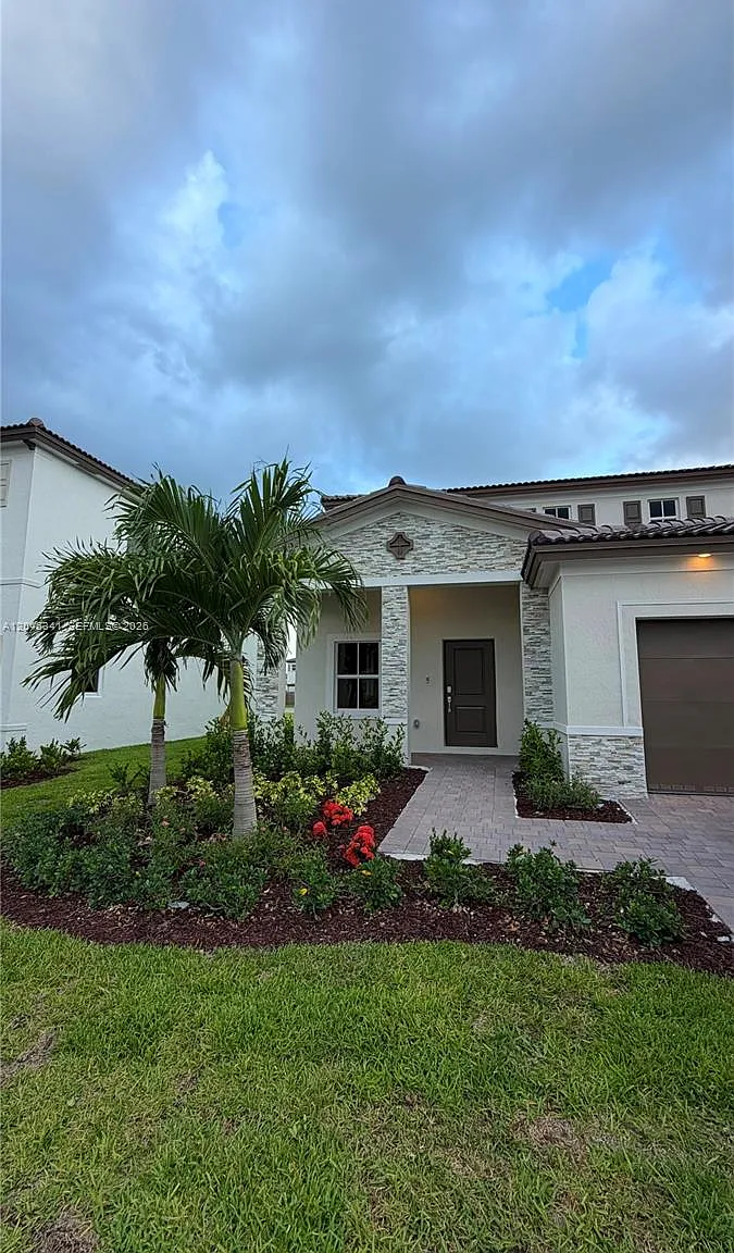 Keys Gate Subdivision — Photo 4