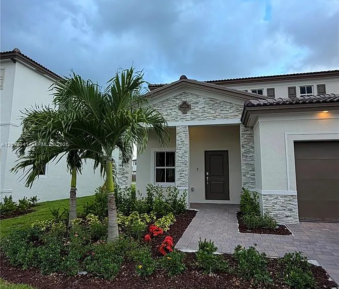 2475 SE 29th Dr — Photo 4