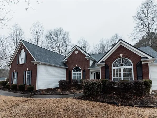 1305 Overland Park Dr, Braselton, GA 30517