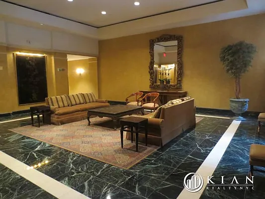 Rented by Kian Realty | media 5