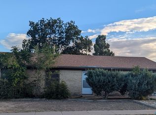 1406 W Jaffa St, Roswell, NM 88203