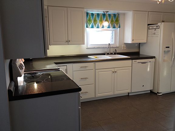 5th image of 508 Cochran Dr