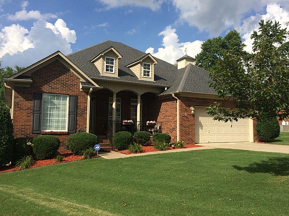 Freshly manicured front yard