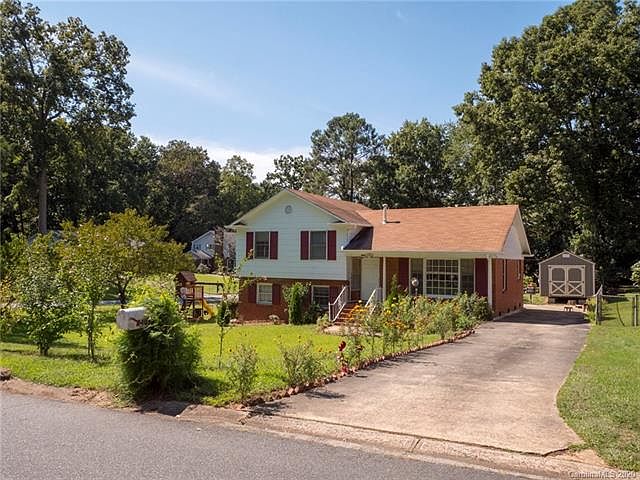 1st image of 4401 Easthaven Dr