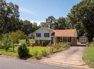 4401 Easthaven Dr, Charlotte, NC 28212