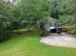 255 Rocky Ridge Dr, Douglasville, GA 30134