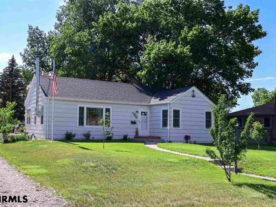 706 S Howard St, Kimball, NE, 69145