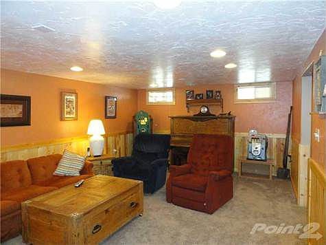 4th image of 1220 Glencoe Dr