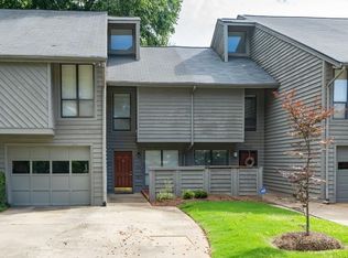 1052 Creatwood Cir SE, Smyrna, GA 30080