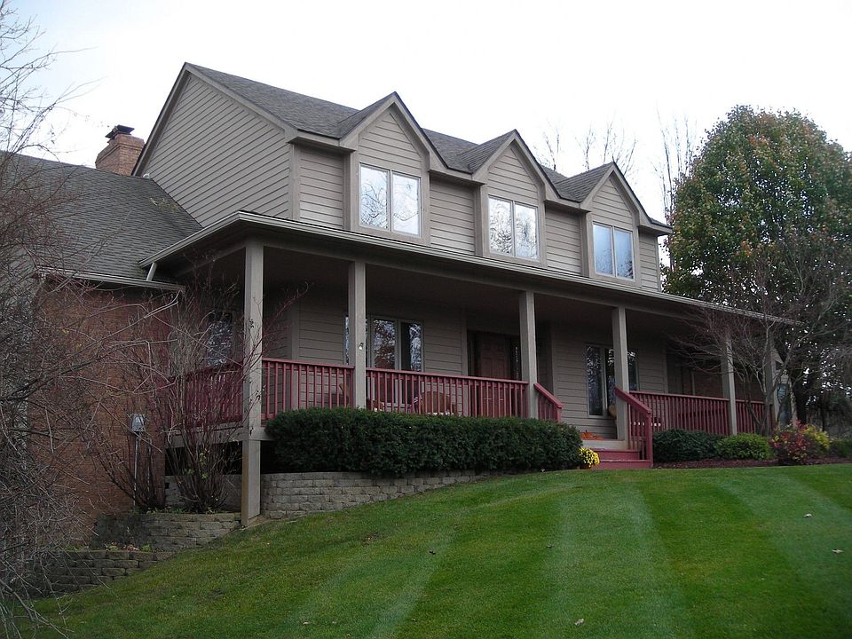 1st image of 10385 Bridgewater Dr