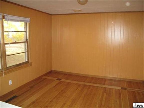 5th image of 2121 S 49th St