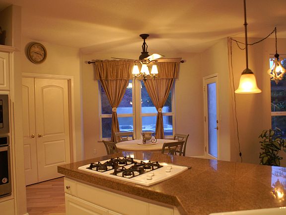 2nd image of 538 E 17th Cir