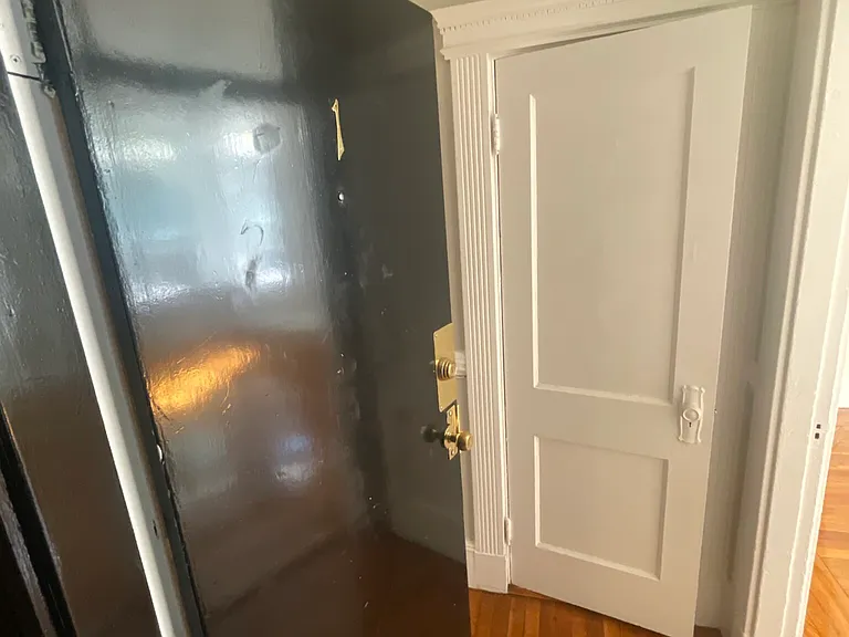 38 Hemenway St #1 — Photo 7