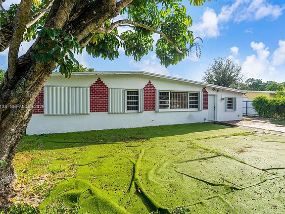 4th image of 1920 NW 134th St