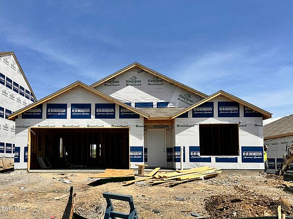 4th image of 109 Crawford Cir