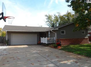 1332 N Myers St, McPherson, KS 67460