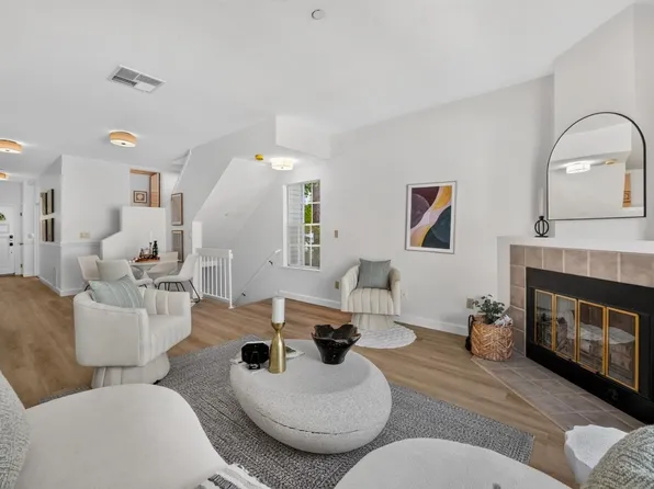 964 Belmont Ter Unit 1, Sunnyvale, CA 94086