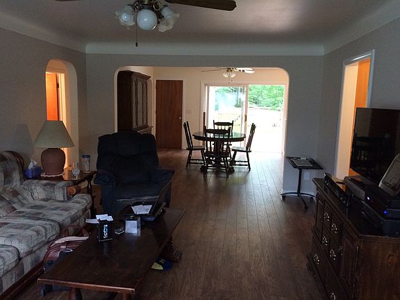 3rd image of 345 6th St