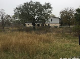 4474 S Flores Rd, Elmendorf, TX 78112