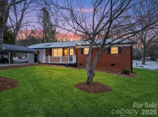 2563 Marble St, Newton, NC 28658