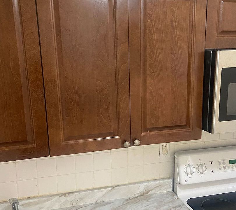 1st image of 15940 NE 19th Pl #15960-4