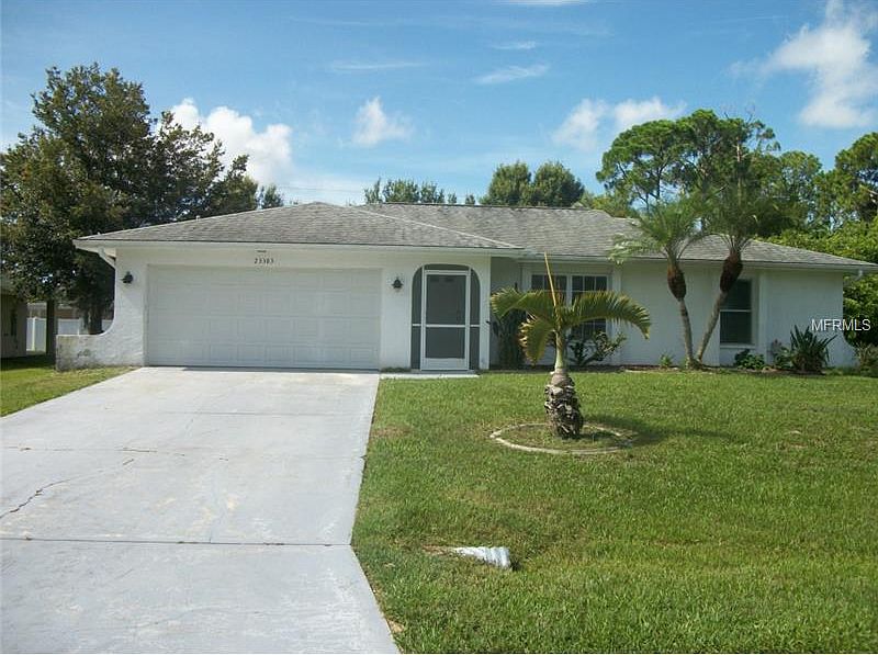 1st image of 23383 Fullerton Ave