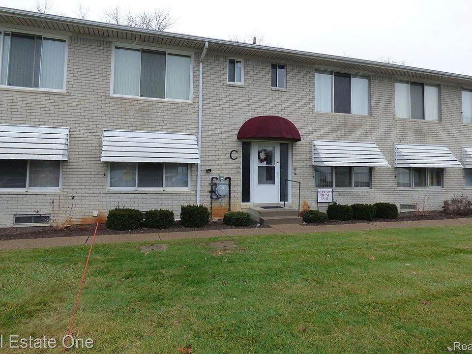 1st image of 27094 Sandy Hill Ln APT 23