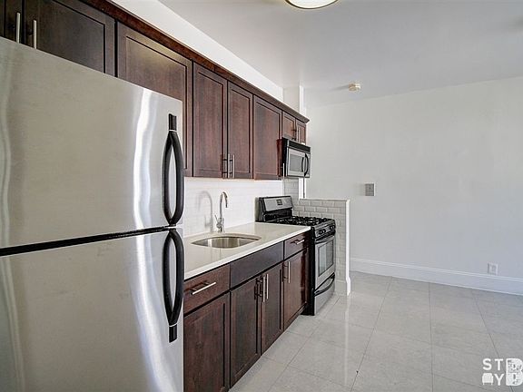 2nd image of 710 Avenue S #B