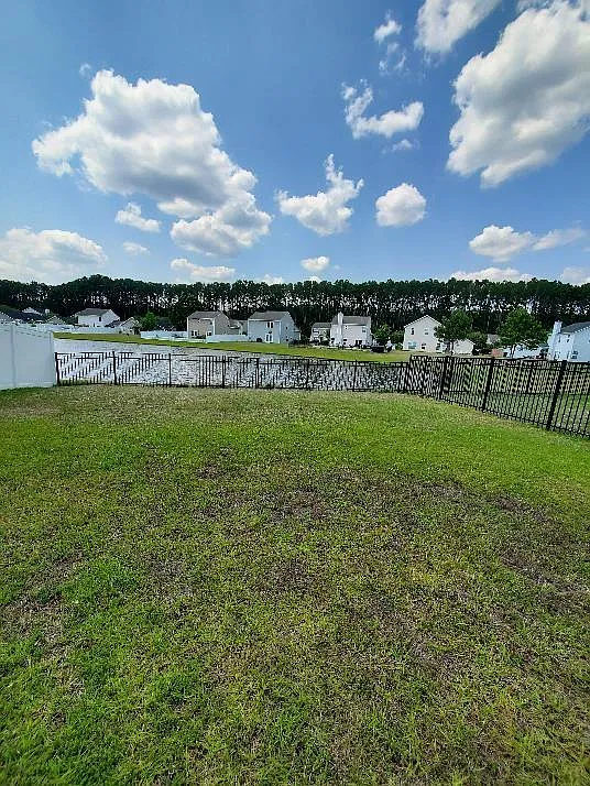 3 bed, 2.5 bath, 1500 sqft, $2,600 — Photo 4