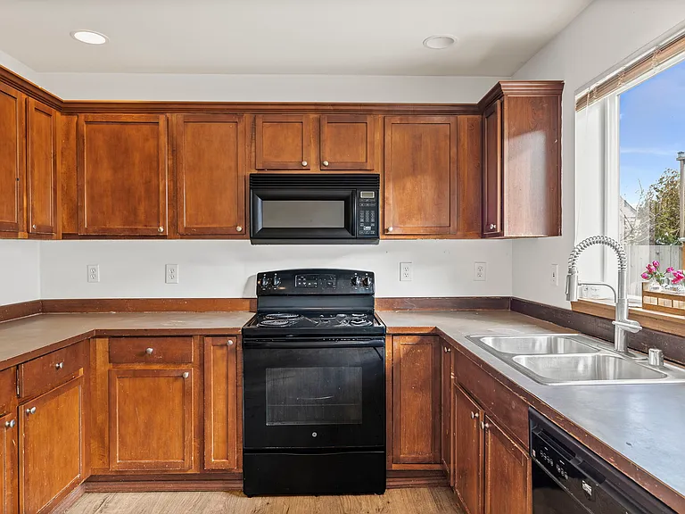 306 Poppy Rd #A — Photo 12