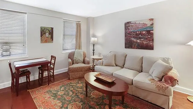 1205 Saint Charles Ave #313 — Photo 7