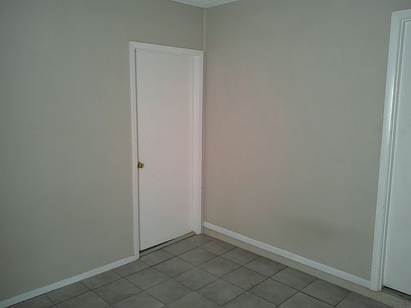 5th image of 1244 Mackeral Ave