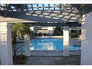 4th image of 548 Via De La Valle Unit A