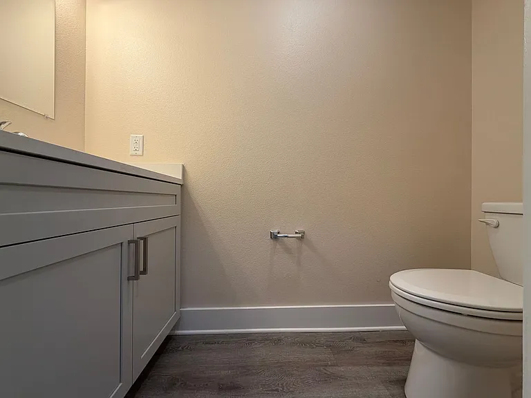 4409 NW 31st Ave — Photo 24