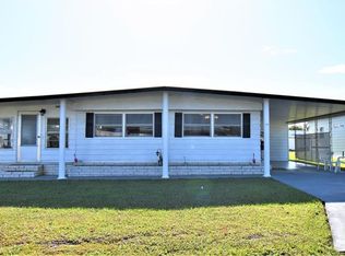 35116 Zephyr Shores Dr, Zephyrhills, FL 33541