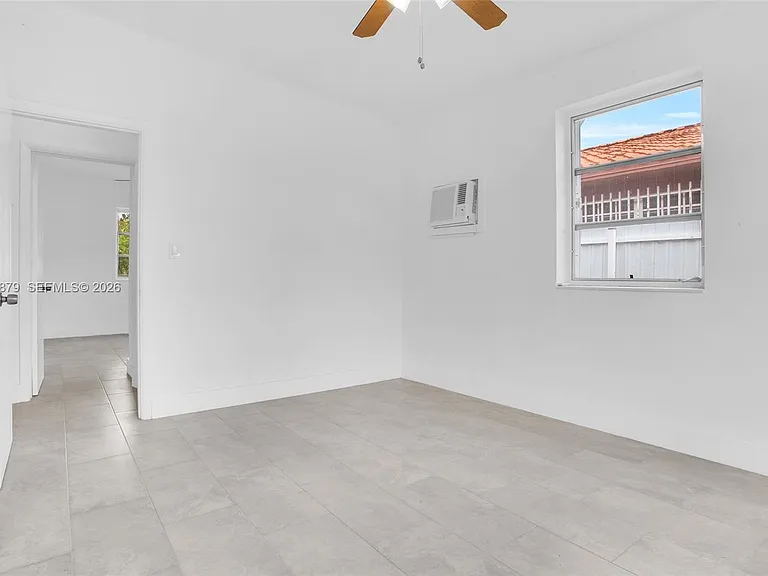6339 SW 32nd St — Photo 18