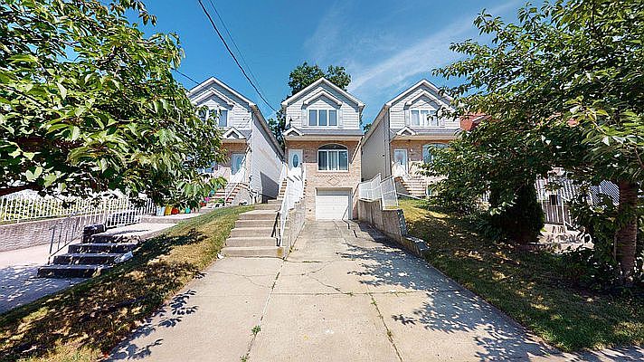 1st image of 313 Jewett Ave