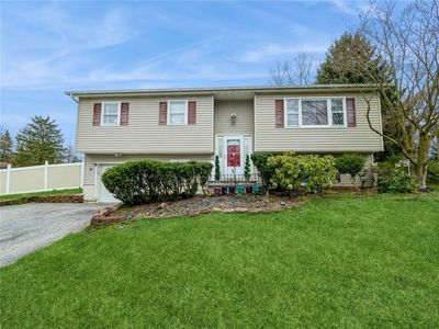 14 Dara Lane, Poughkeepsie, NY, 12601