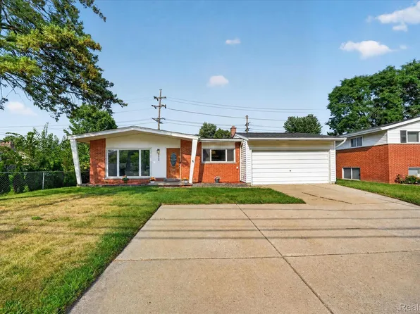 8599 Clinton River Rd, Sterling Heights, MI 48314