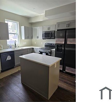 2nd image of 2733 Penwood Pl
