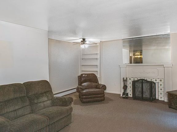5th image of 840 W Bannerman Ave