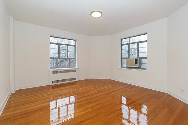 Rented by Siba Management Inc. | media 9