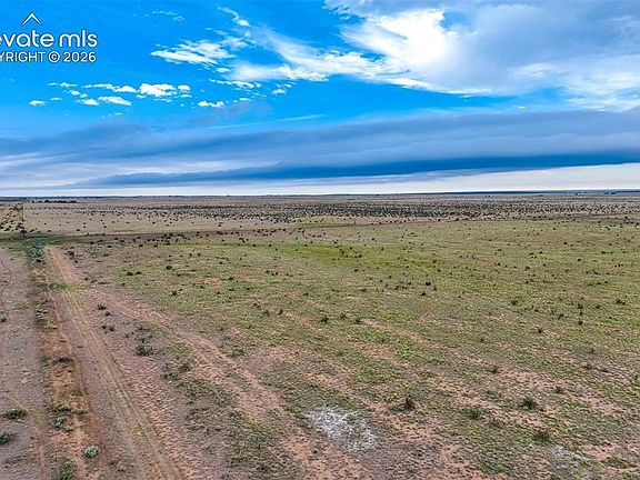 18th image of 15575 Degroot Rd