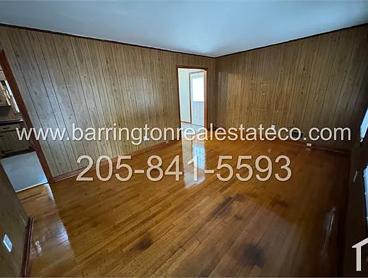 1237 Linwood St — Photo 2