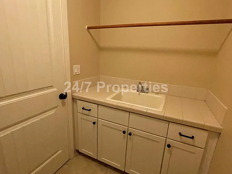 16225 SE Pinot Rd — Photo 31
