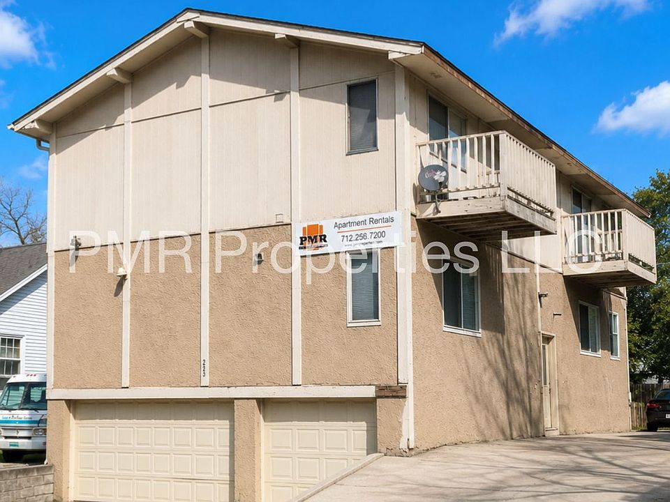 1st image of 215 S 1st St #2