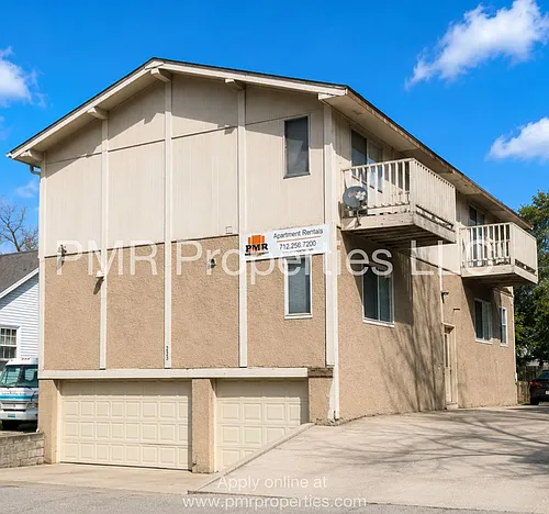 215 S 1st St Photo 1