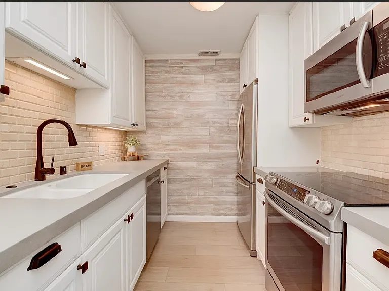 6314 Friars Rd #212 — Photo 13
