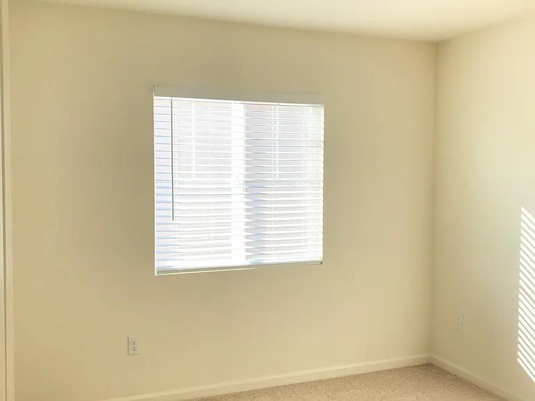 10905 Barden Dr — Photo 14