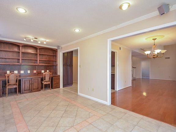 5th image of 2926 Williams Grant St #2926